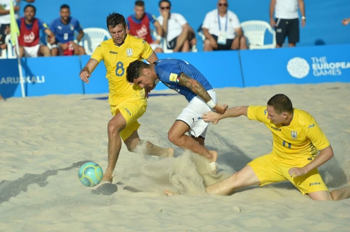 Збірна України з пляжного футболу поступилася італійцям в першому матчі Суперфіналу Євроліги