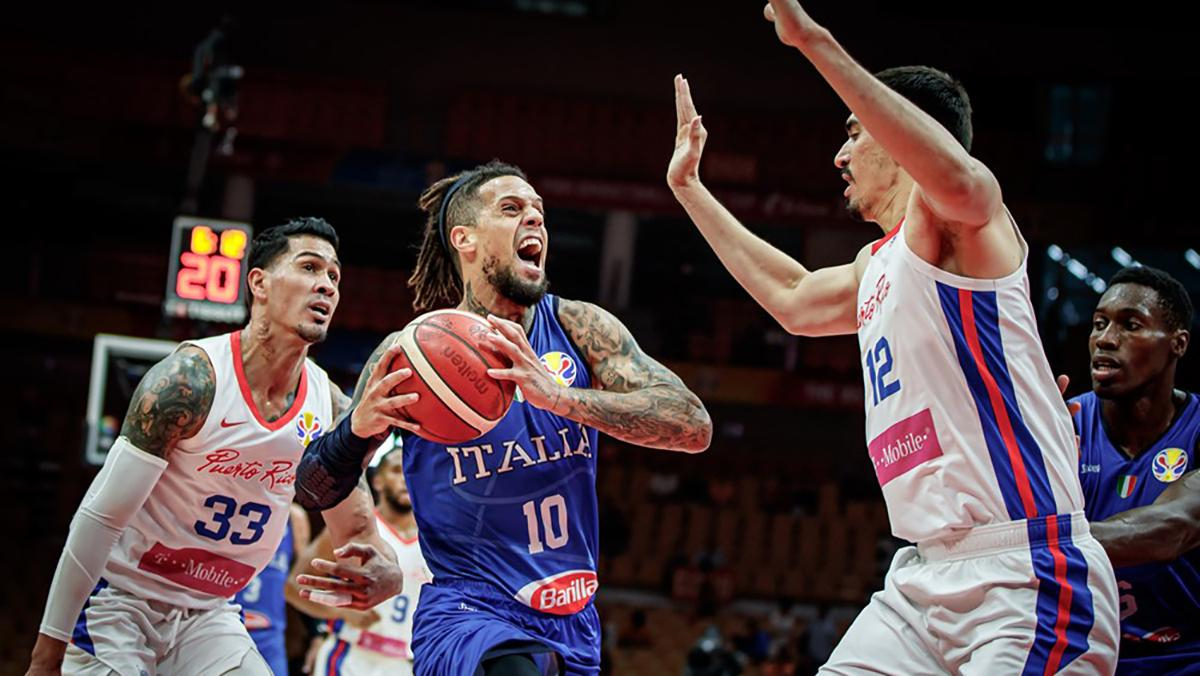 Италия выиграла матч на Чемпионате мира по баскетболу, проигрывая -26: фото и видео