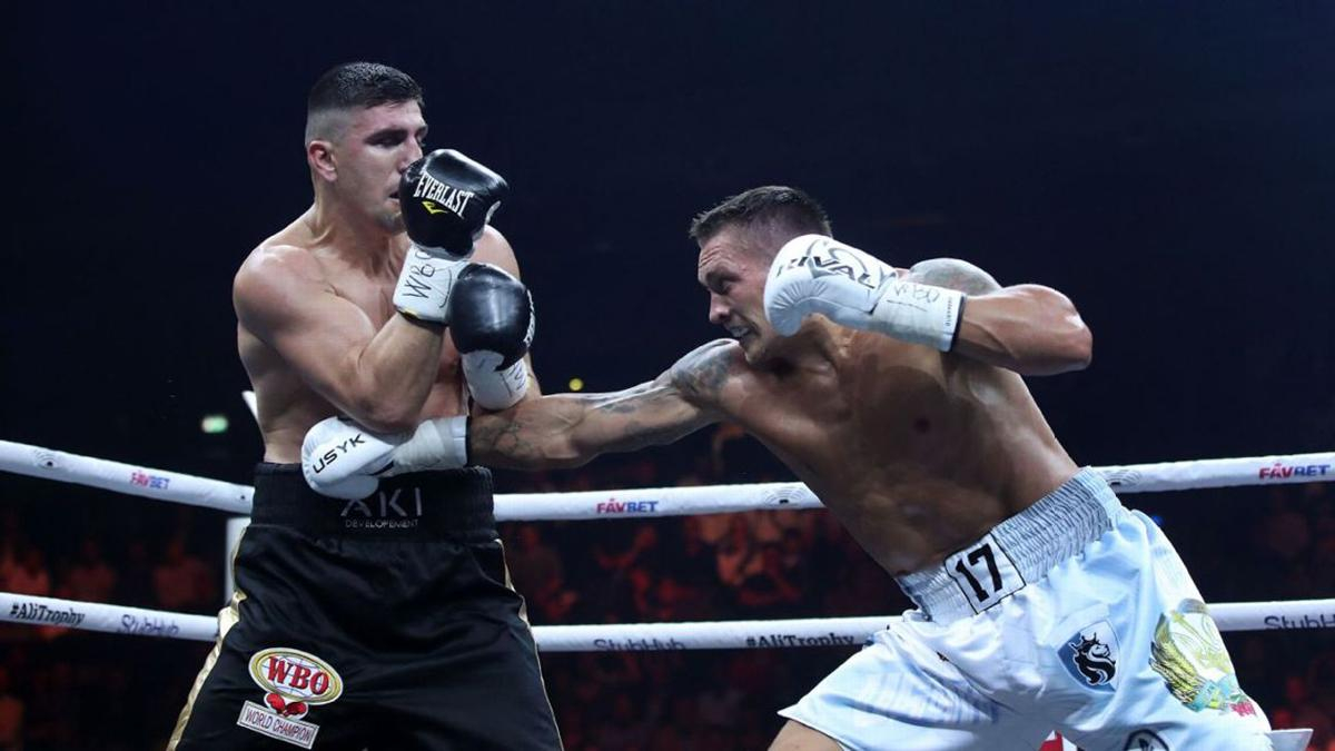 Два года назад Усик ярко победил Марко Хука: как это было (видео)