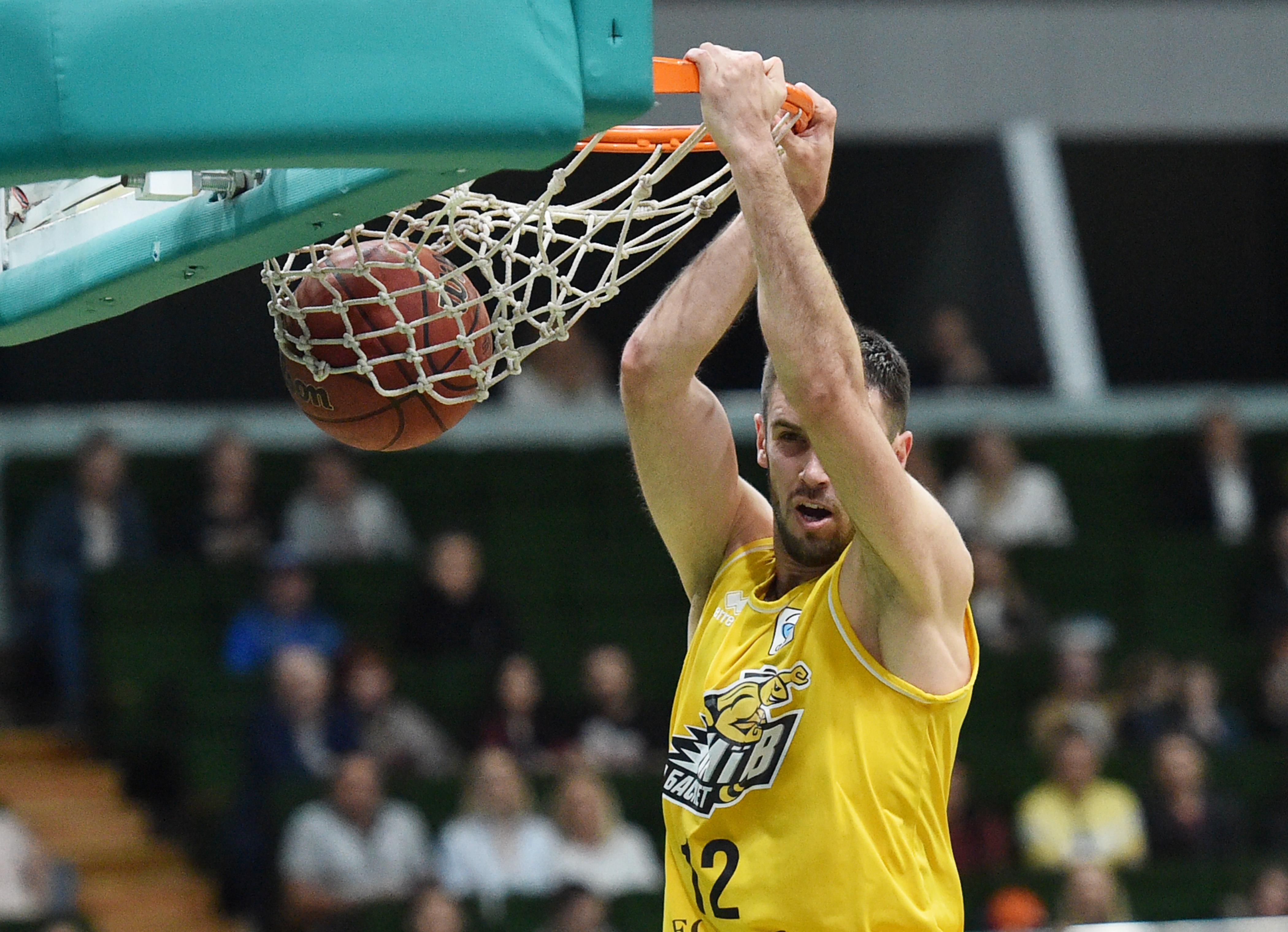 "Киев-Баскет" продолжает крушить соперников на предсезонных сборах "Киев-Баскет" продолжает крушить соперников на предсезонных сборах