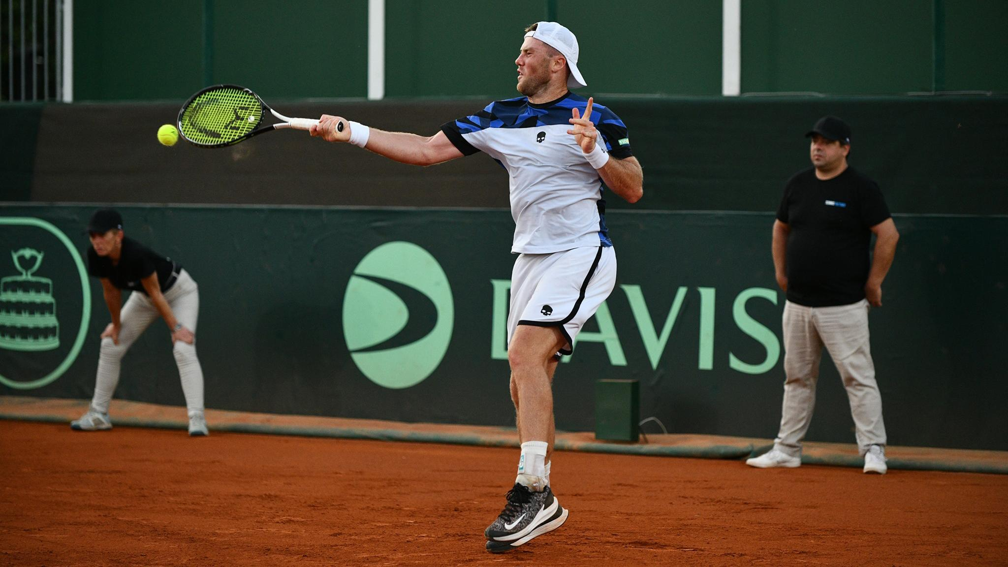 Сборная Украины проиграла Венгрии в Кубке Дэвиса