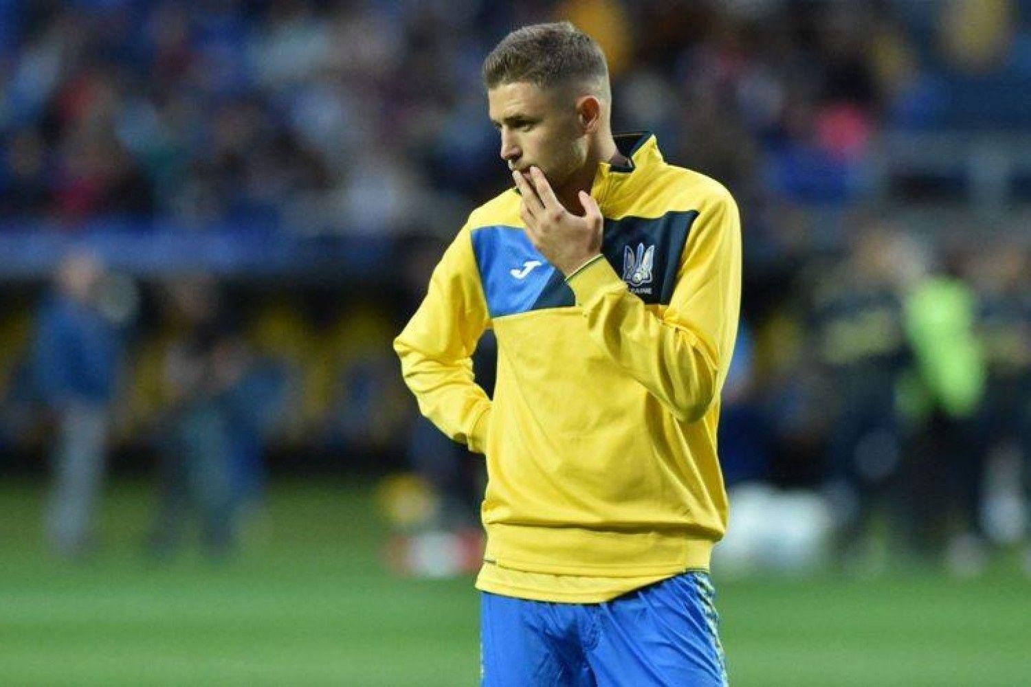 Футболист сборной Украины вернулся к тренировкам после операции Футболист сборной Украины вернулся к тренировкам после операции