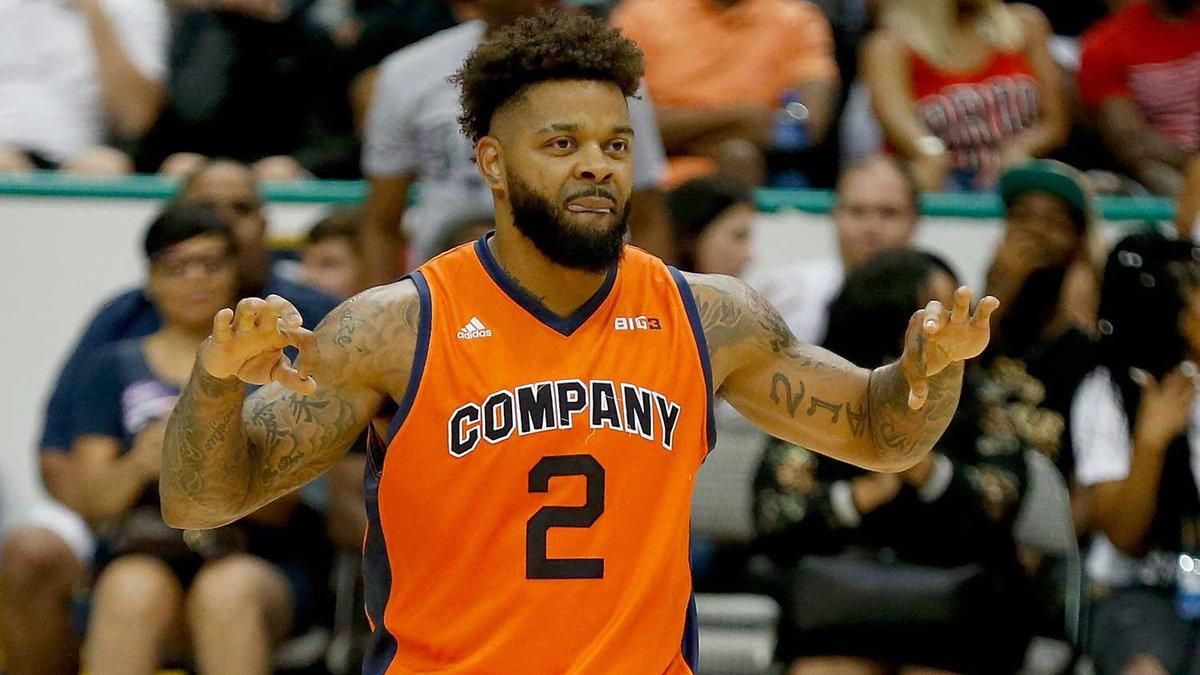 Известный баскетболист НБА Андре Эмметт был застрелен Известный баскетболист НБА Андре Эмметт был застрелен