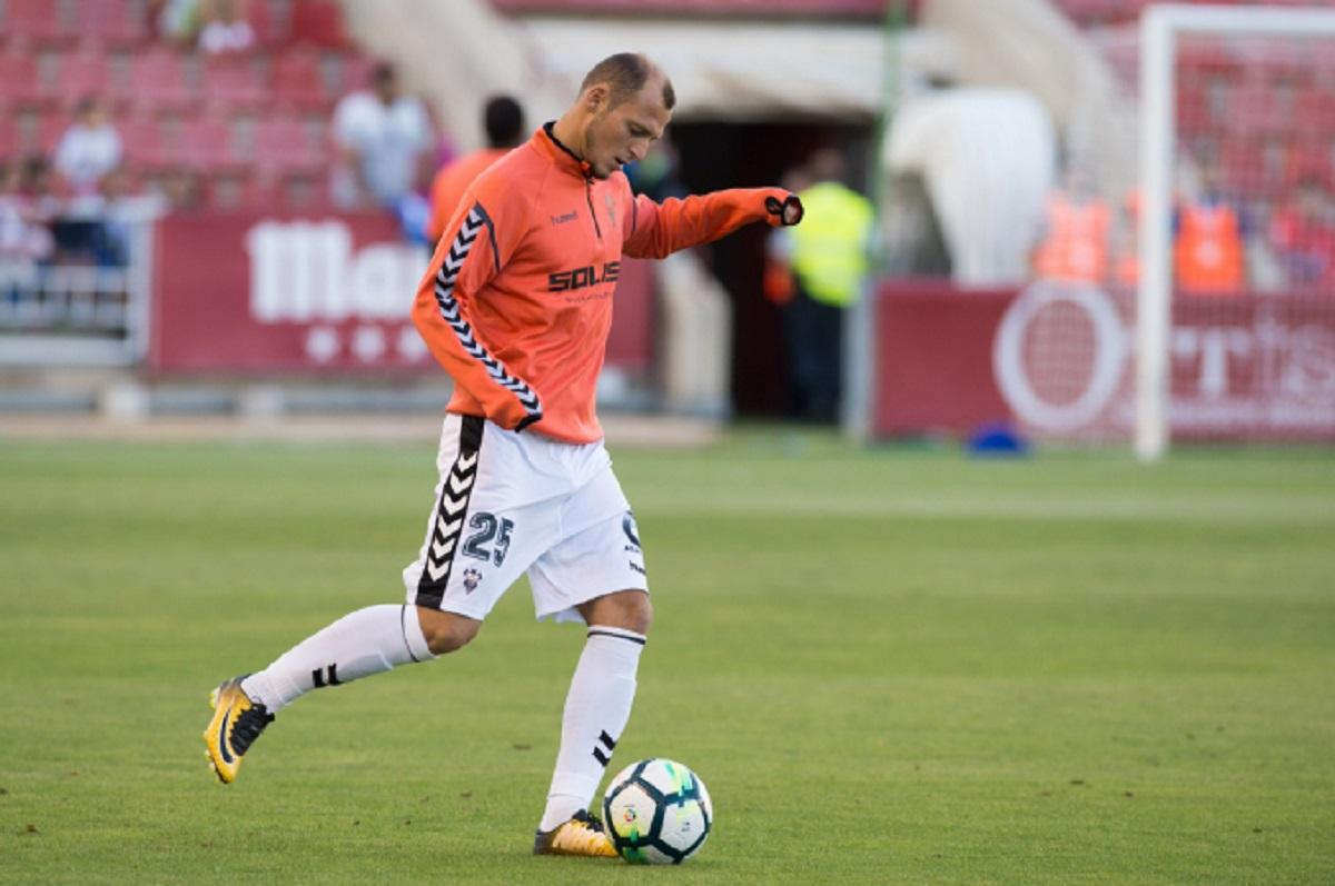 Зозуля впервые в сезоне забил за "Альбасете", но это не спасло команду от поражения: видео