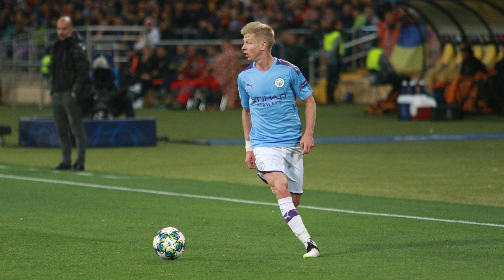 Зинченко отдал 63 точные передачи с 64 в матче против "Эвертона": невероятная статистика 