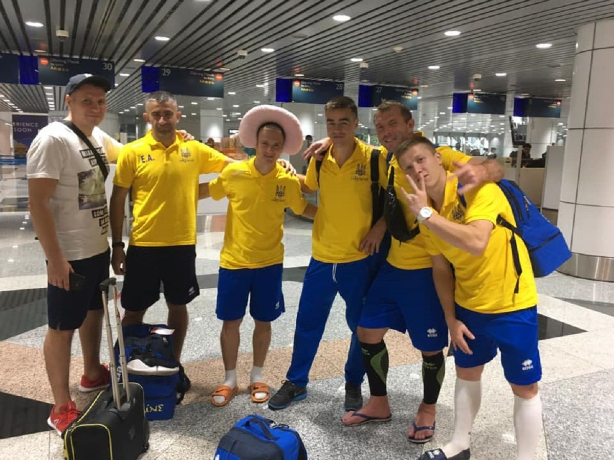Только 8 из 22 игроков сборной Украины получили визы в Австралию на ЧМ по мини-футболу