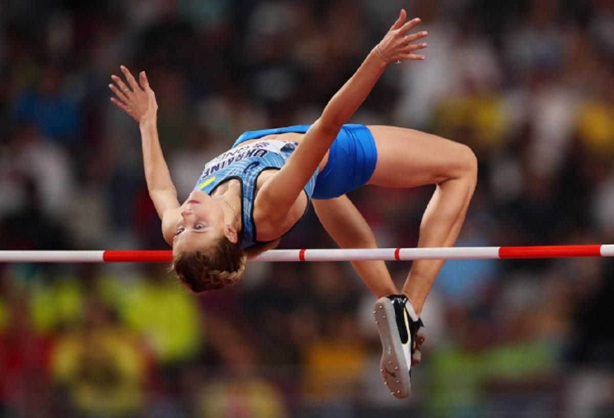 18-летняя украинка Магучих с мировым рекордом завоевала серебро на чемпионате мира