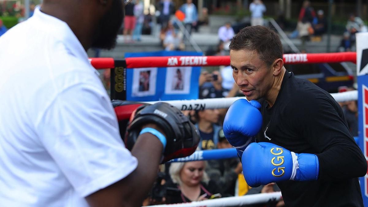 Головкін: Якщо Дерев'янченко дасть шанс, то бій буде завершено у 1-2 раунді Головкін: Якщо Дерев'янченко дасть шанс, то бій буде завершено у 1-2 раунді