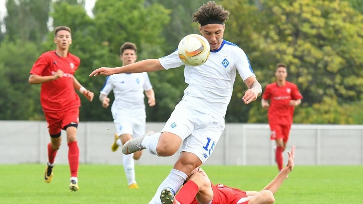 "Динамо" забило вісім голів "Шкендії" в Юнацькій лізі УЄФА: відео "Динамо" забило вісім голів "Шкендії" в Юнацькій лізі УЄФА: відео