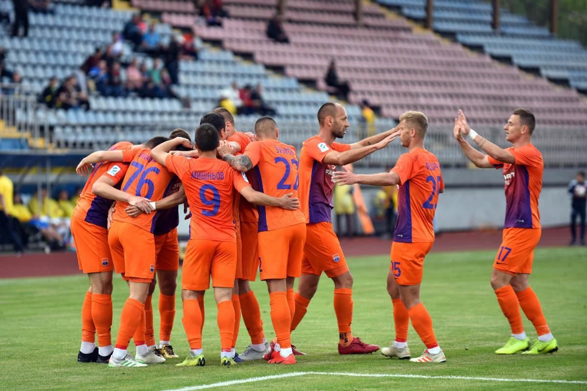 "Мариуполь" обыграл львовский "Рух" и вышел в 1/8 финала Кубка Украины "Мариуполь" обыграл львовский "Рух" и вышел в 1/8 финала Кубка Украины