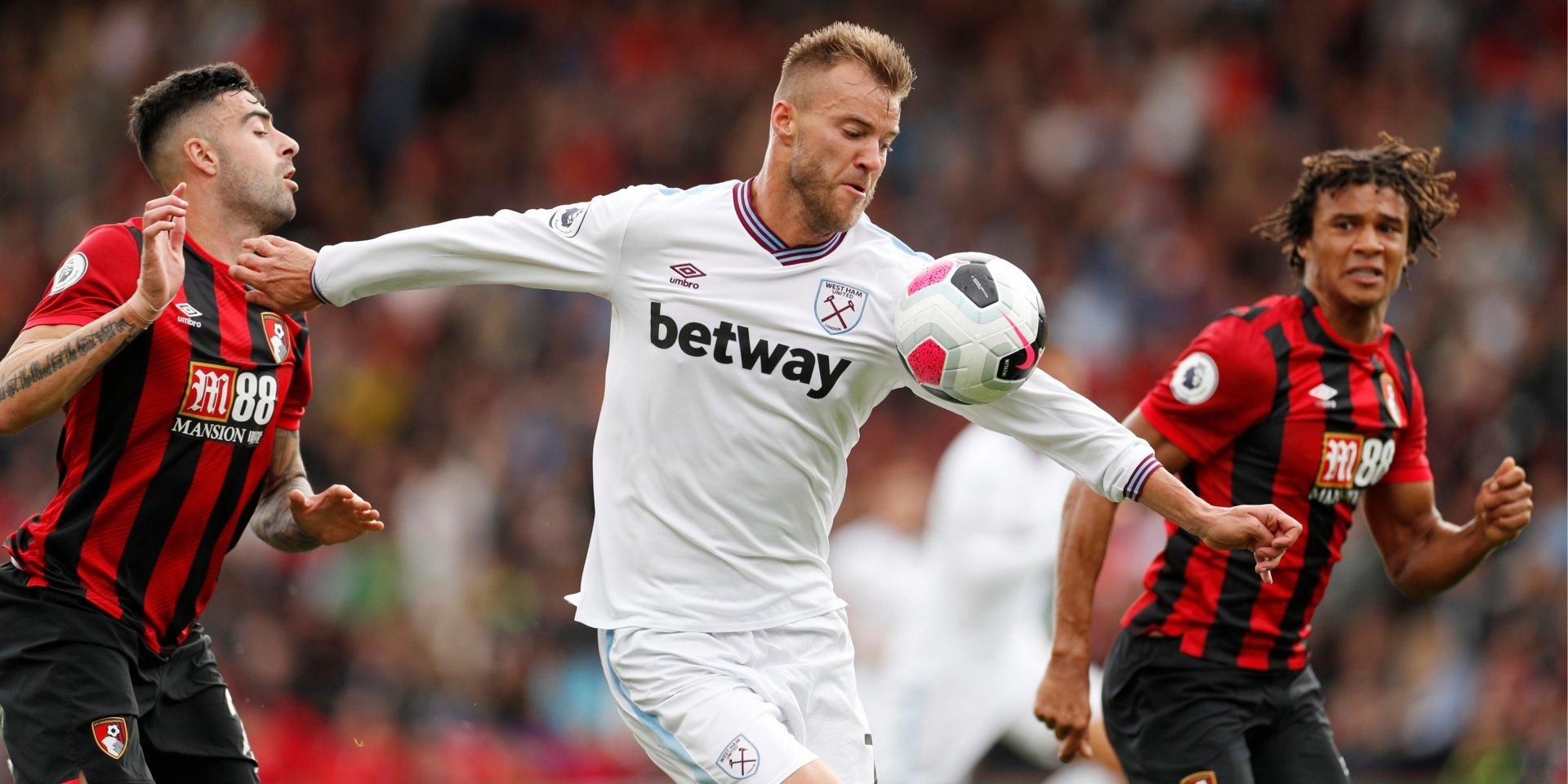 Лідер збірної України розповів про своє життя та перспективи в Англії Лідер збірної України розповів про своє життя та перспективи в Англії