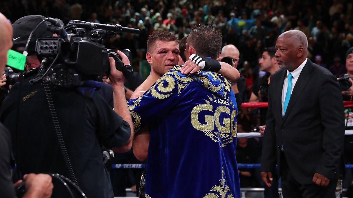 ESPN, BoxingScene та вболівальники віддали перемогу Дерев'янченку в бою з Головкіним