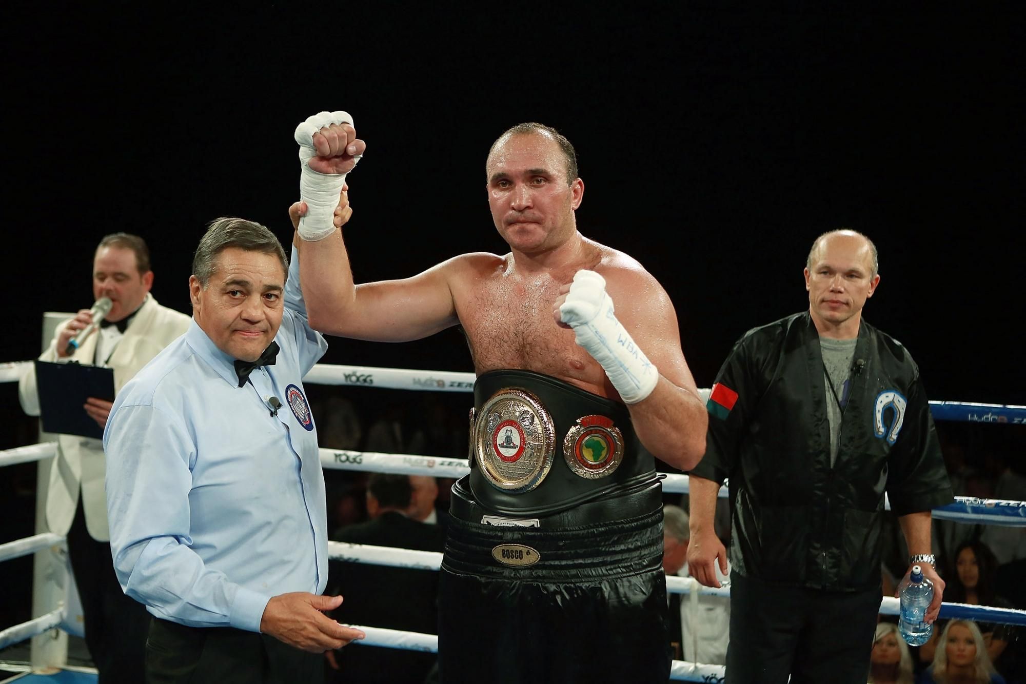 42-річний росіянин погодився замінити Спонга у бою з Усиком 42-річний росіянин погодився замінити Спонга у бою з Усиком