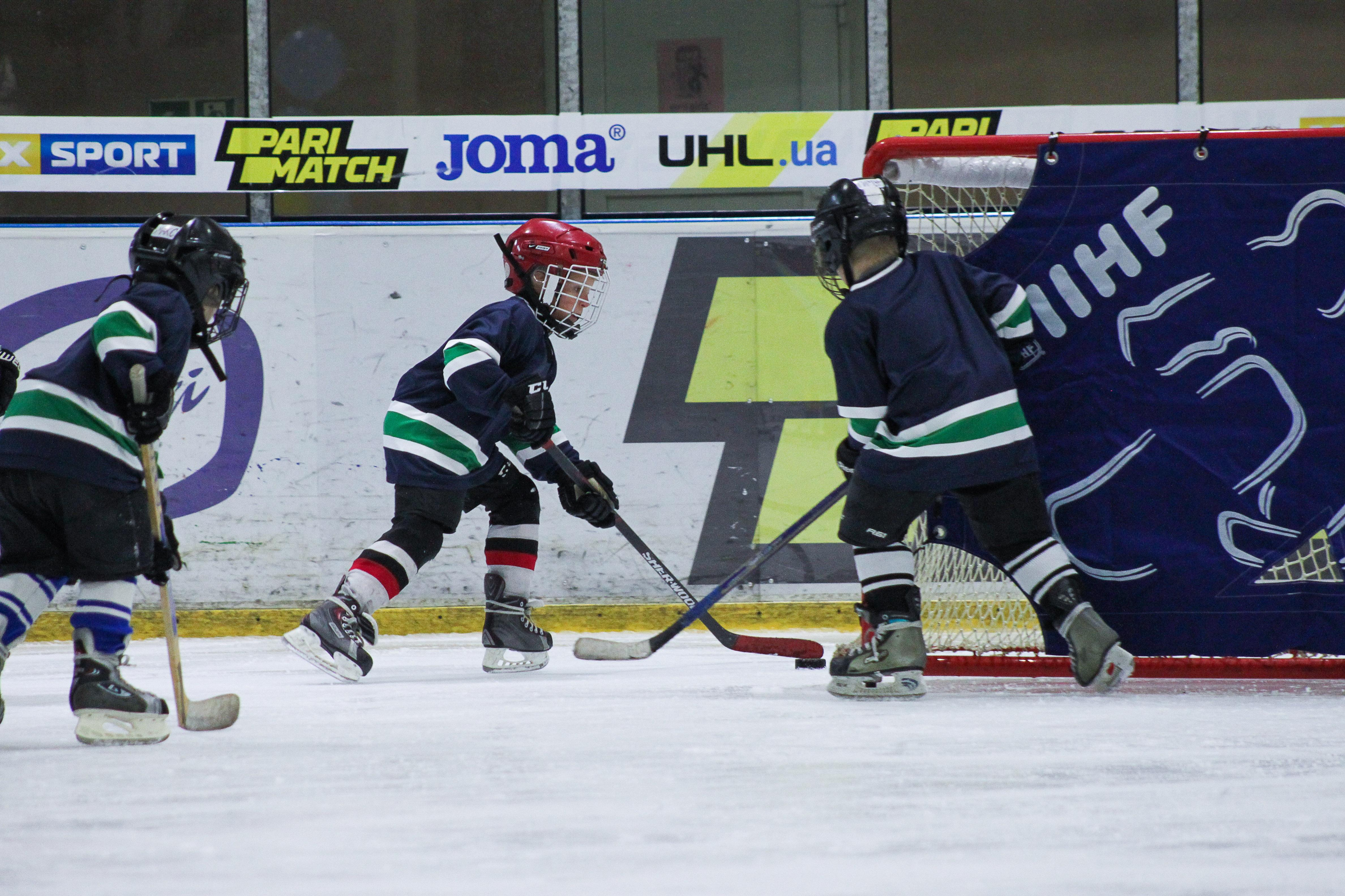 В Украине стартовали детско-юношеские соревнования по хоккею: фото