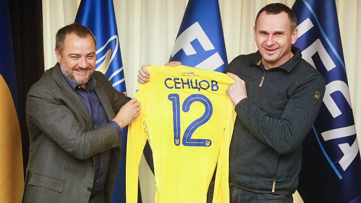 Сенцов и другие освобожденные пленные посетят матч сборной Украины с Португалией