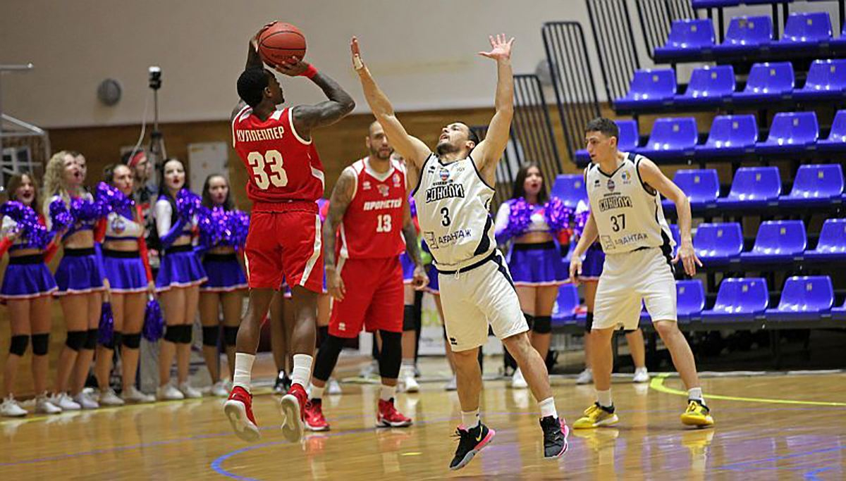 "Прометей" одолел "Соколов" в битве дебютантов Суперлиги Пари-Матч