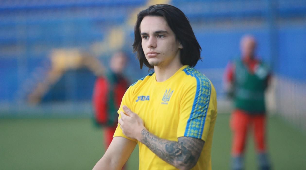 Шапаренко и Русин принесли победу сборной Украины U-21 в товарищеской игре против Греции Шапаренко и Русин принесли победу сборной Украины U-21 в товарищеской игре против Греции