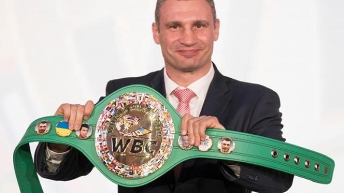 Україна офіційно визнала боксерську організацію, чемпіонами якої ставали Кличко, Усик та Постол