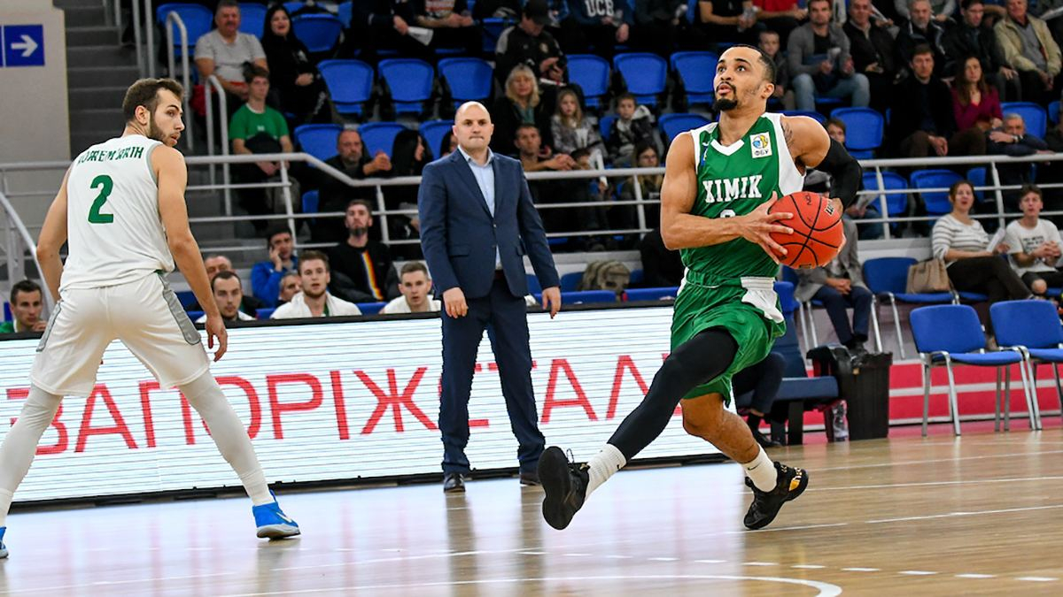 "Прометей" в мегатриллере одолел "Одессу", "Химик" нанес поражение "Запорожью"