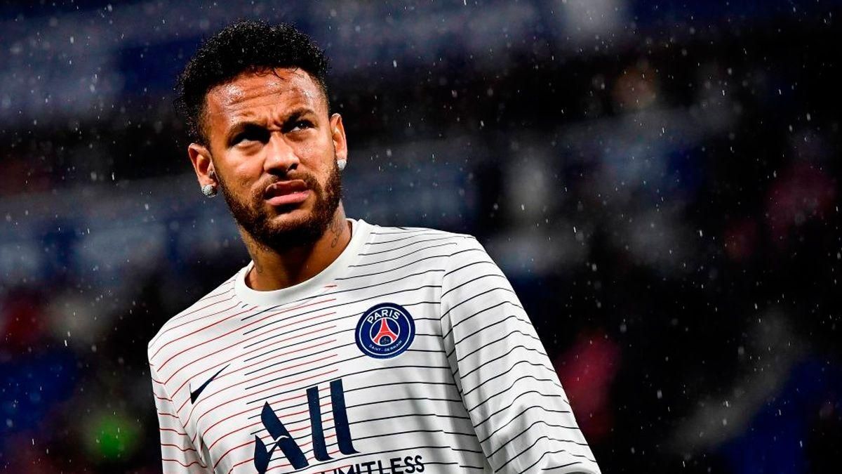 Неймар не попал в список претендентов на "Золотой мяч": в France Football назвали причины Неймар не попал в список претендентов на "Золотой мяч": в France Football назвали причины