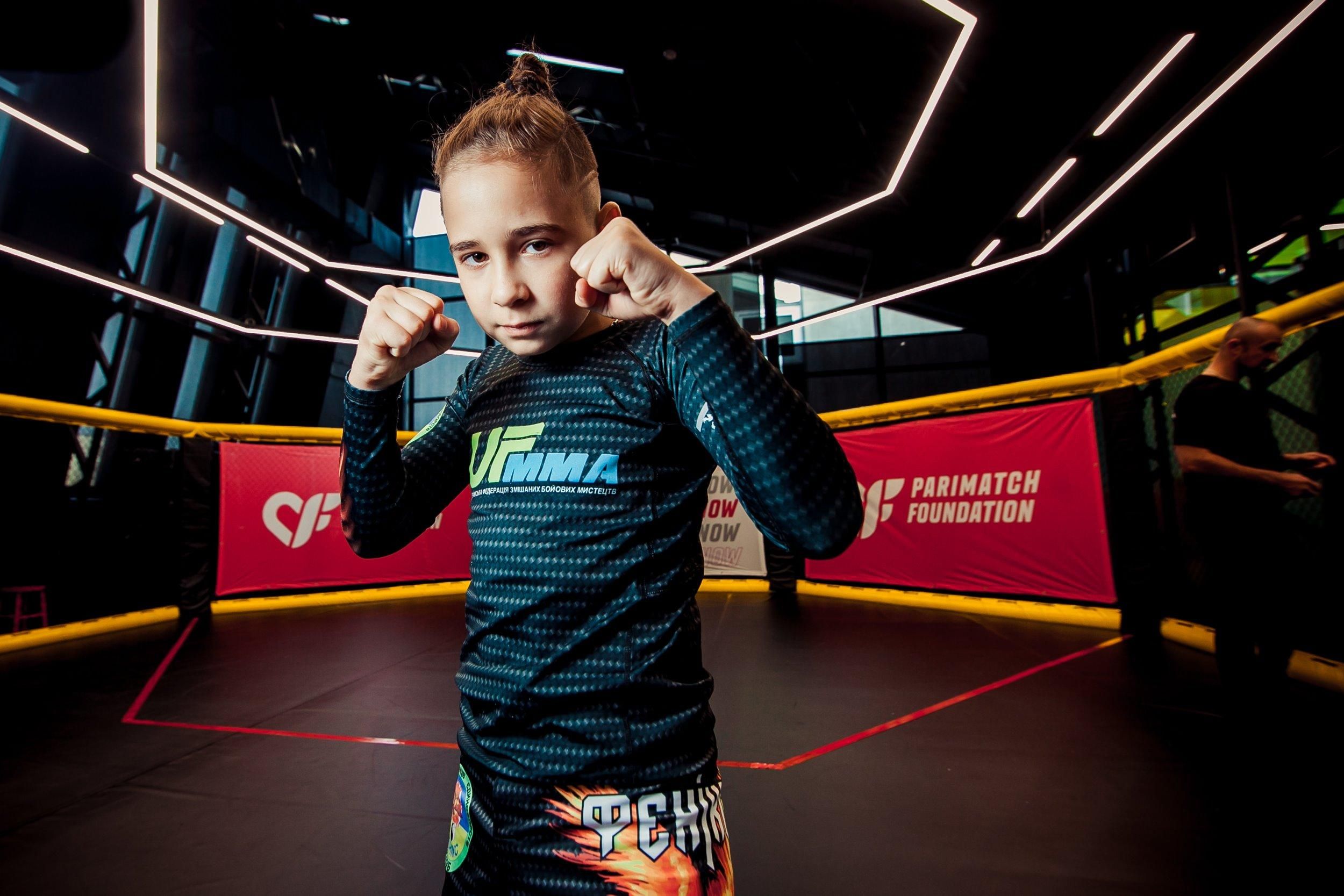 В Киеве состоялся турнир MMA среди детей, спортсменов поддержал Конор МакГрегор (фото)