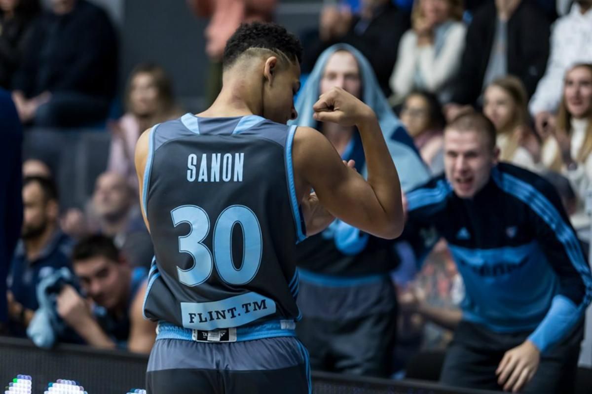 Ефектний данк українця потрапив у топ-5 моментів туру Кубка Європи FIBA: відео Ефектний данк українця потрапив у топ-5 моментів туру Кубка Європи FIBA: відео