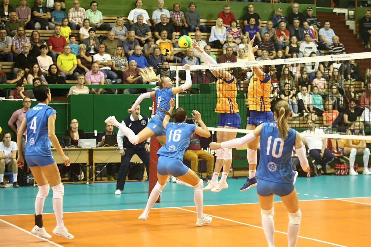 Волейбольный "Химик" в ярком матче пробился в основную сетку Лиги чемпионов Волейбольный "Химик" в ярком матче пробился в основную сетку Лиги чемпионов