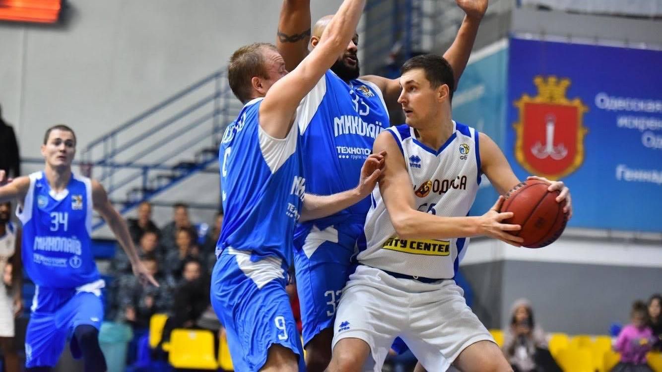 "Одеса" здобула першу домашню перемогу в сезоні, обігравши "Миколаїв" у драматичній грі "Одеса" здобула першу домашню перемогу в сезоні, обігравши "Миколаїв" у драматичній грі