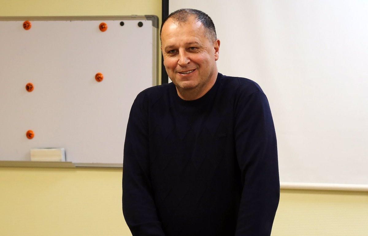 Юрій Вернидуб – новий тренер ФК Шахтар Солігорськ Юрій Вернидуб – новий тренер ФК Шахтар Солігорськ