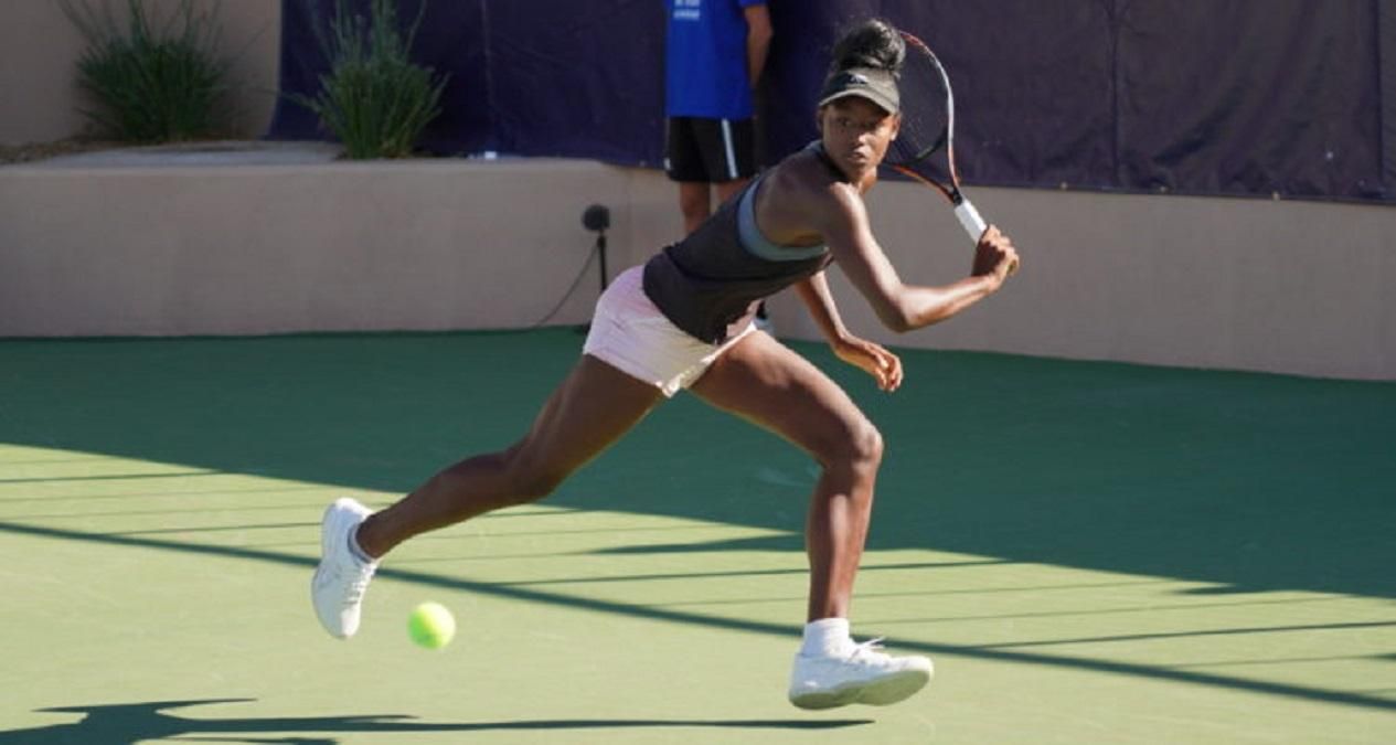 Американская теннисистка напала на свою соперницу после матча на турнире ITF: видео Американская теннисистка напала на свою соперницу после матча на турнире ITF: видео