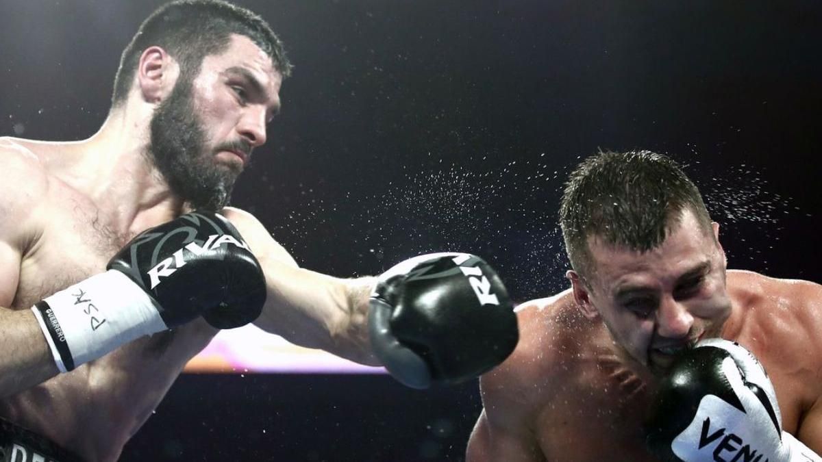 Тренер Гвоздика взяв на себе провину за поразку Бетербієву Тренер Гвоздика взяв на себе провину за поразку Бетербієву