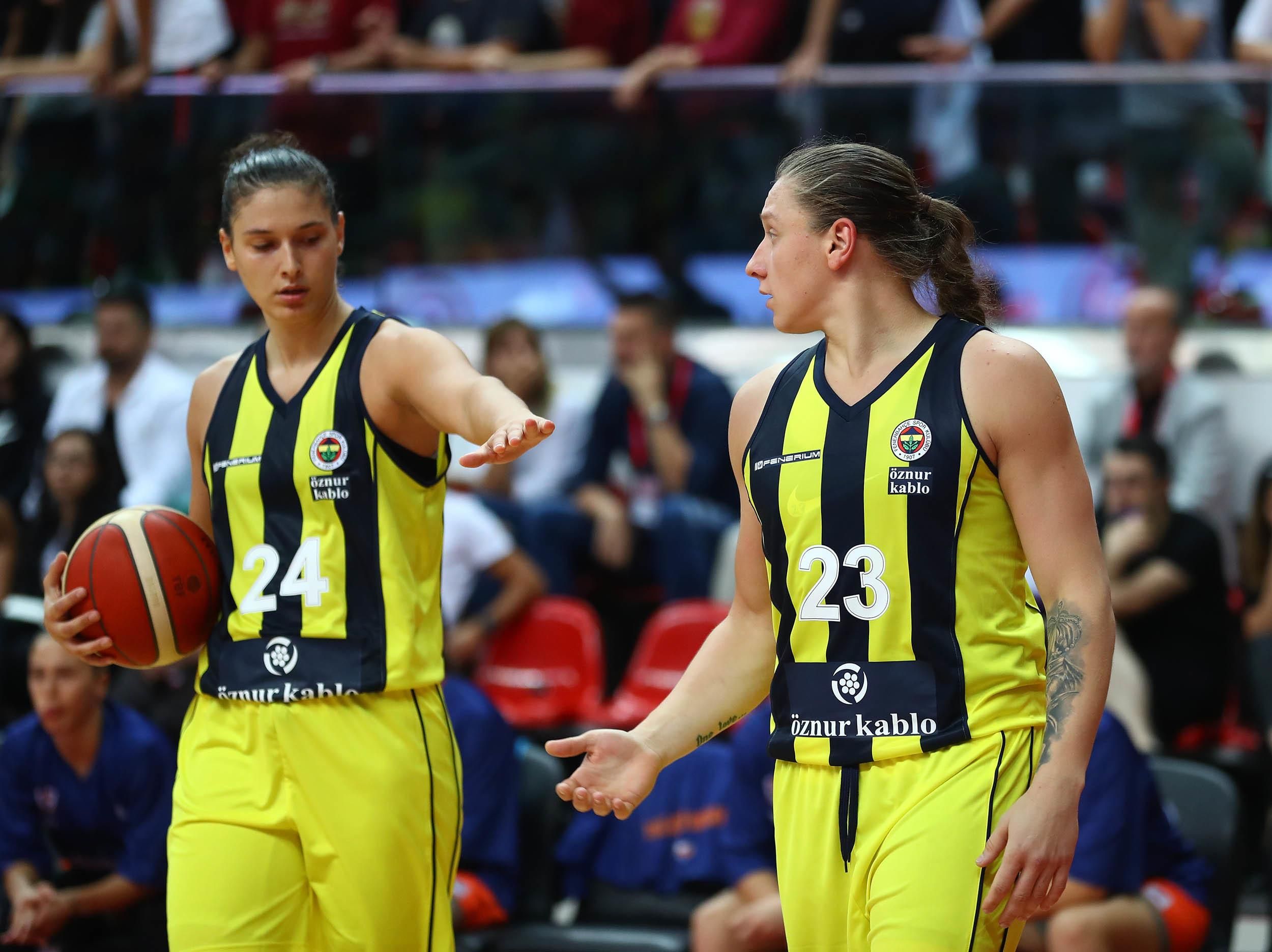 Украинка Ягупова провела фантастический матч в женской Евролиге: видео Украинка Ягупова провела фантастический матч в женской Евролиге: видео