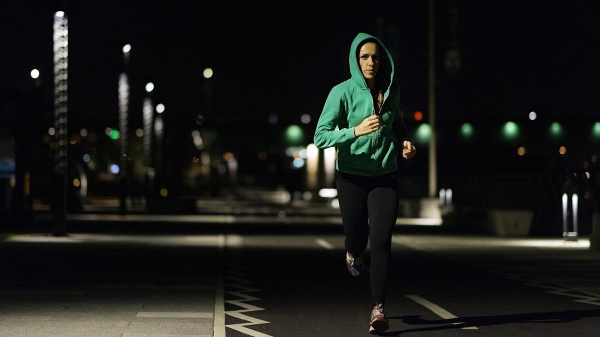 Вечірня пробіжка: чим корисний біг вечорами