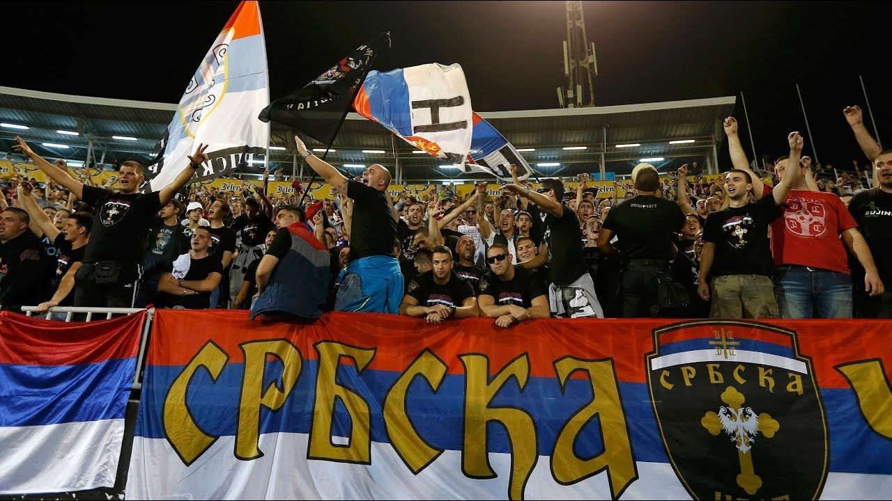 Сербию наказали матчем без зрителей в отборе на Евро-2020 из-за действий фанатов