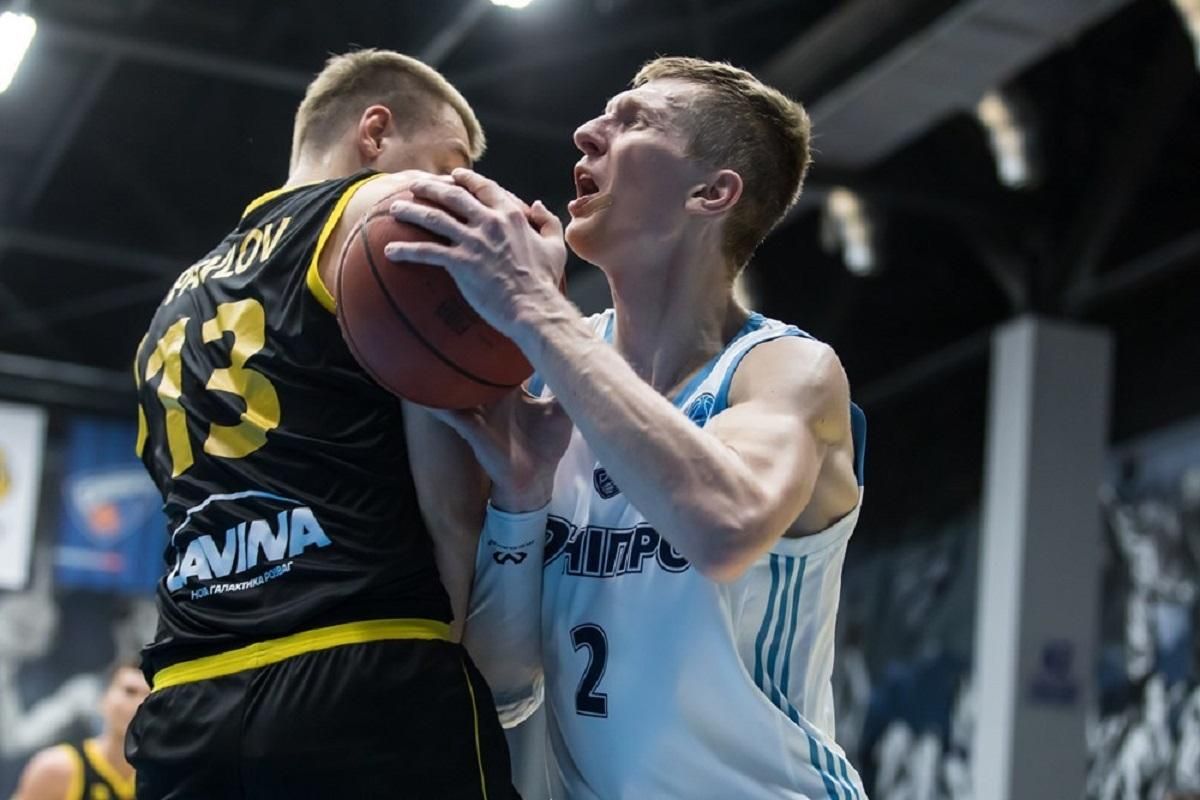 "Днепр" победил "Киев-Баскет" и одержал первую победу в Кубке Европы ФИБА "Днепр" победил "Киев-Баскет" и одержал первую победу в Кубке Европы ФИБА