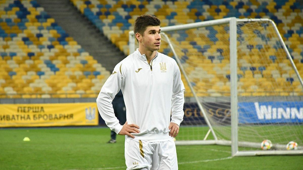 У лідера збірної України Маліновського народилася донька: опубліковано милі фото У лідера збірної України Маліновського народилася донька: опубліковано милі фото