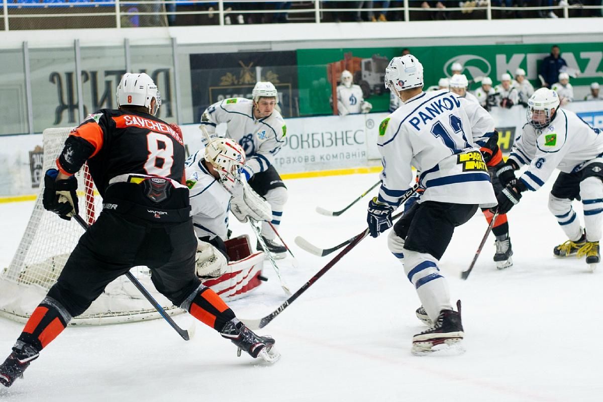 "Динамо" пропустило 12 шайб от "Кременчуга": видео "Динамо" пропустило 12 шайб от "Кременчуга": видео