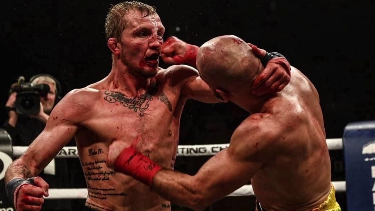 Американець Найт нокаутом взяв реванш у росіянина Лобова на турнірі BKFC 9: відео Американець Найт нокаутом взяв реванш у росіянина Лобова на турнірі BKFC 9: відео