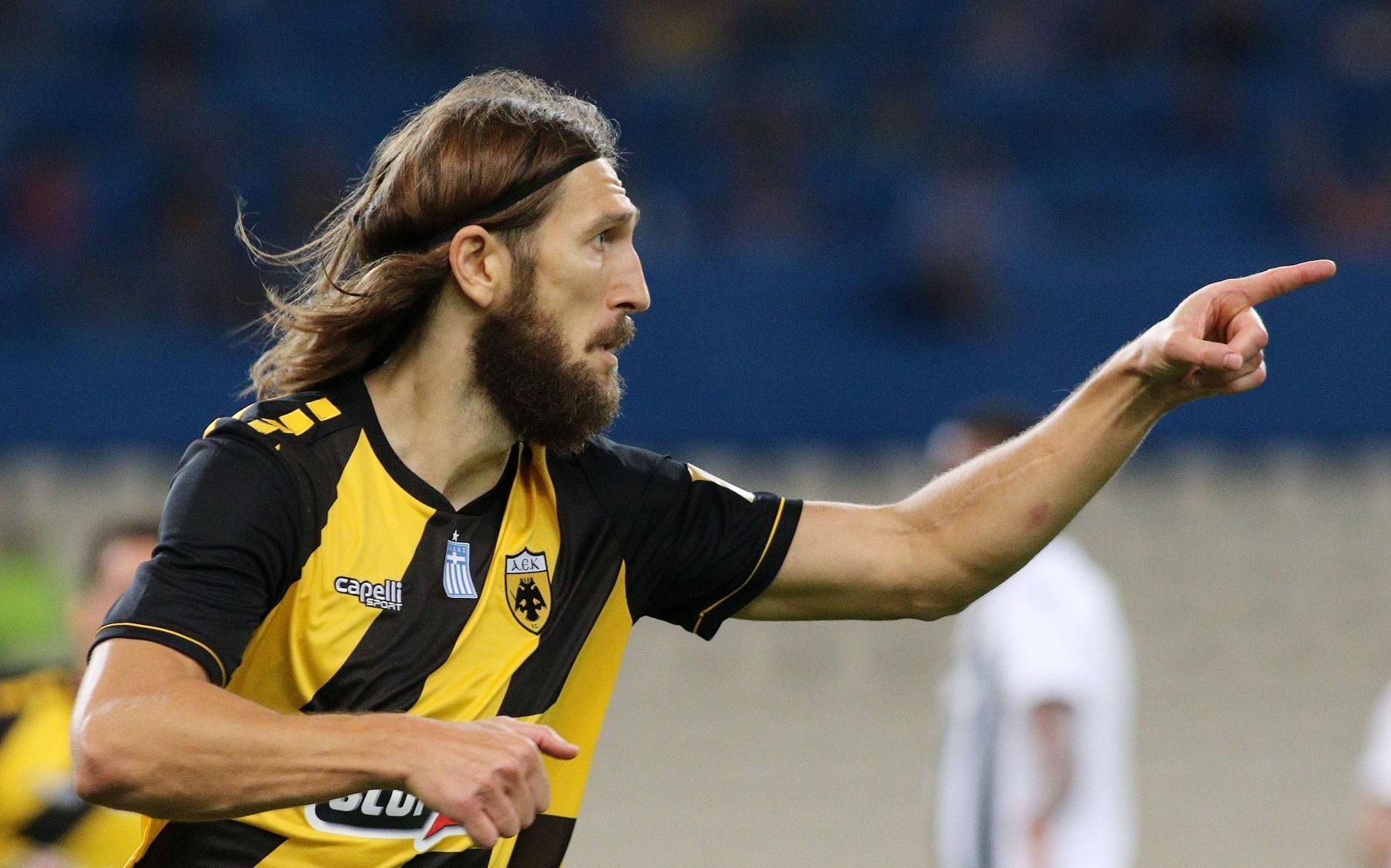 Украинский легионер получил тяжелую травму в европейском чемпионате Украинский легионер получил тяжелую травму в европейском чемпионате