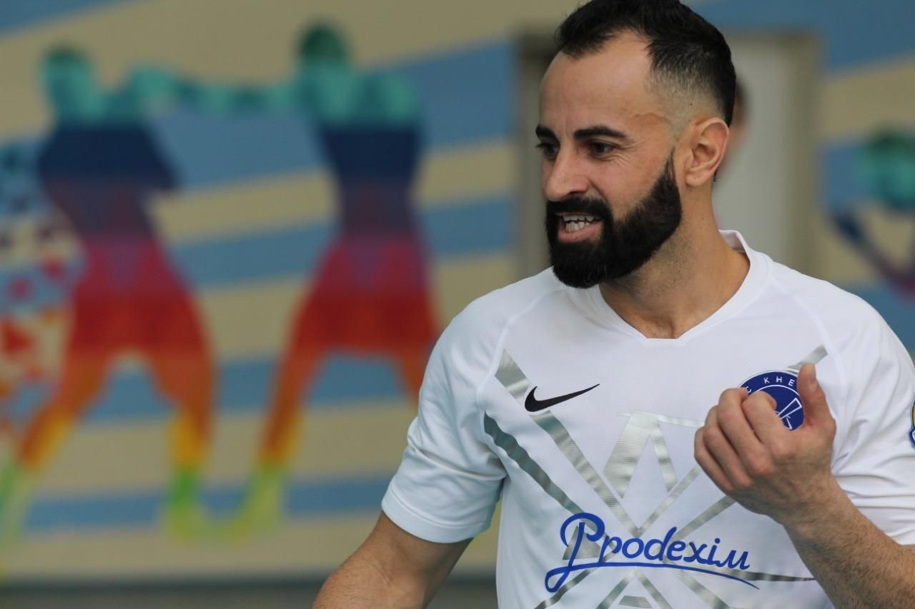 Український клуб стартував з перемоги в Лізі чемпіонів перед матчем з "Барселоною" Український клуб стартував з перемоги в Лізі чемпіонів перед матчем з "Барселоною"