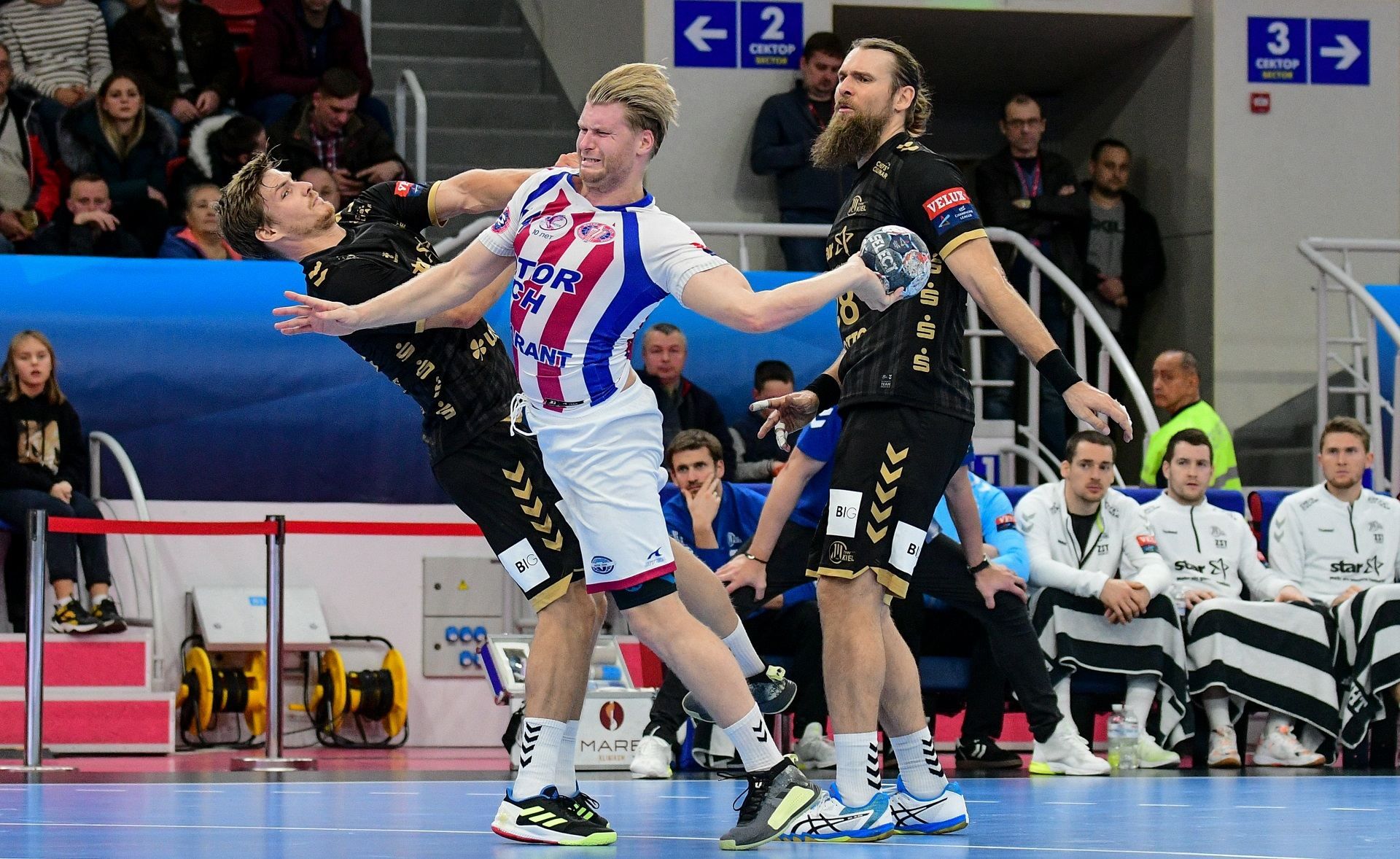 "Мотор" несподівано зіграв унічию з лідером групи в Лізі чемпіонів "Мотор" несподівано зіграв унічию з лідером групи в Лізі чемпіонів