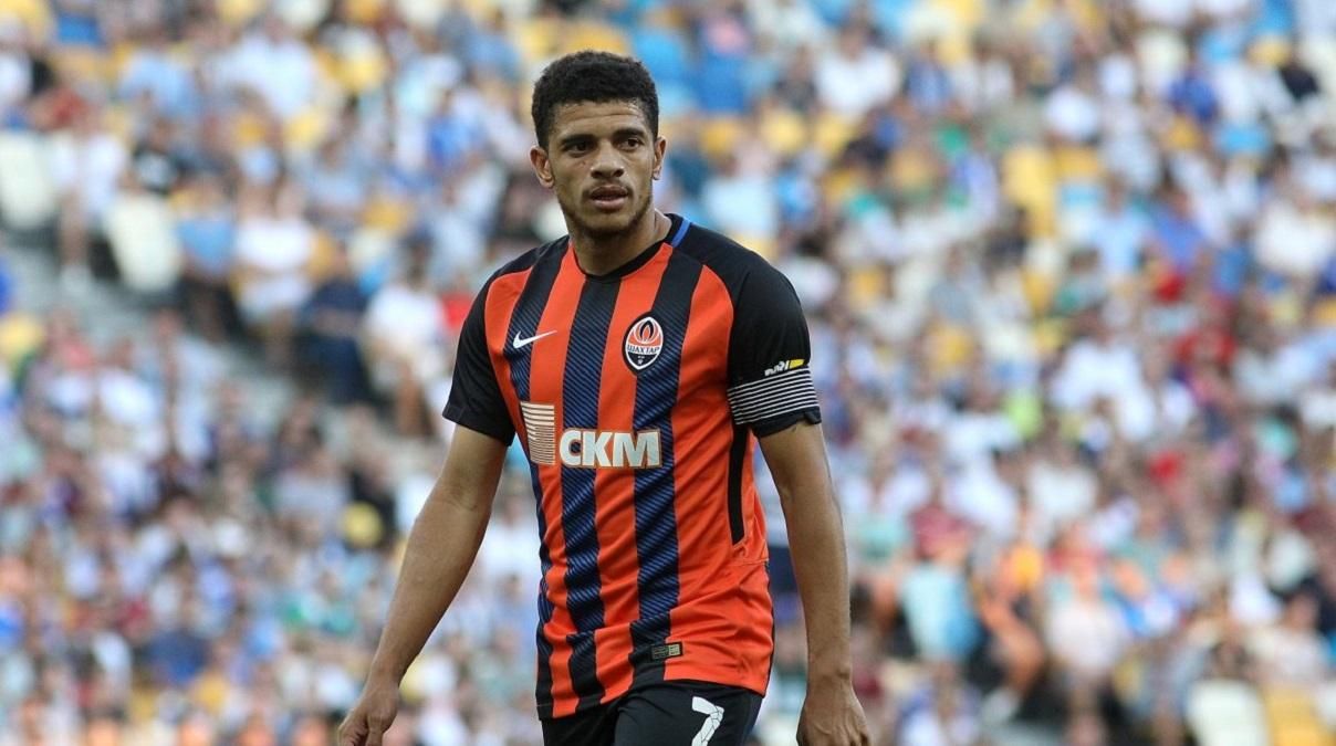 Нет расизму: "Шахтер" эффектно поддержал Тайсона перед матчем с ФК "Львов" – фото Нет расизму: "Шахтер" эффектно поддержал Тайсона перед матчем с ФК "Львов" – фото