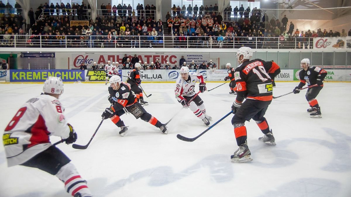 "Кременчуг" в боевом поединке переиграл "Донбасс" "Кременчуг" в боевом поединке переиграл "Донбасс"
