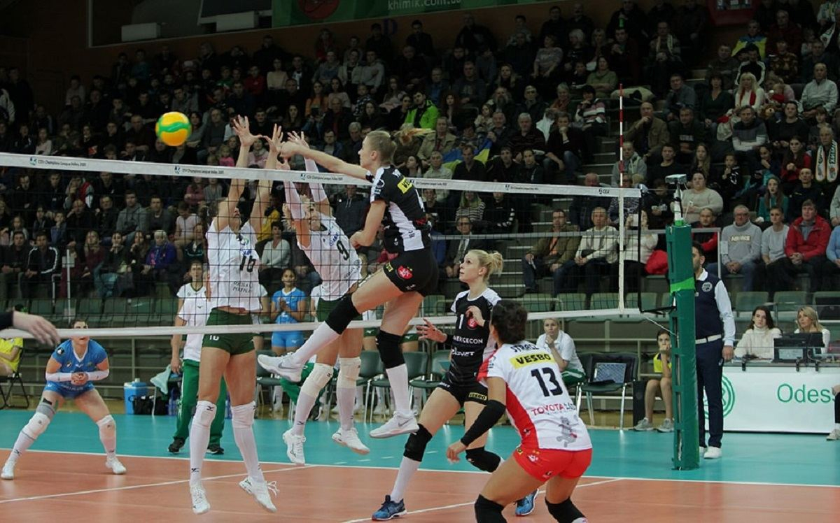 Украинский клуб обидно уступил в Лиге чемпионов, побеждая 0:2