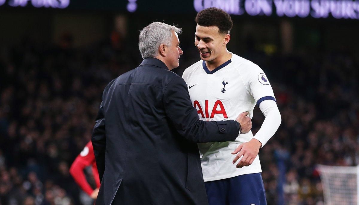 Манчестер Юнайтед – Тоттенхэм: где смотреть онлайн матч АПЛ Манчестер Юнайтед – Тоттенхэм: где смотреть онлайн матч АПЛ