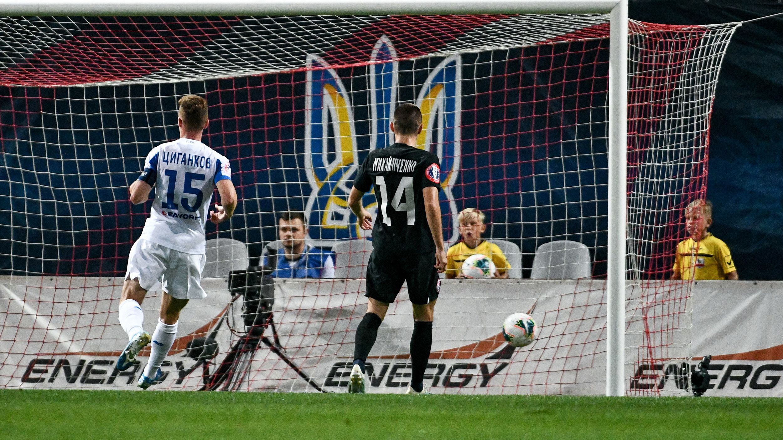 Динамо – Заря: смотреть онлайн матч 08.12.2019 – УПЛ