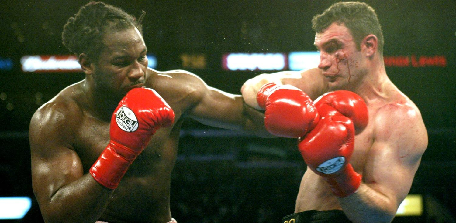 Эпическая битва с Льюисом и яркое возвращение: три боя Кличко вошли в лучшие по версии WBC