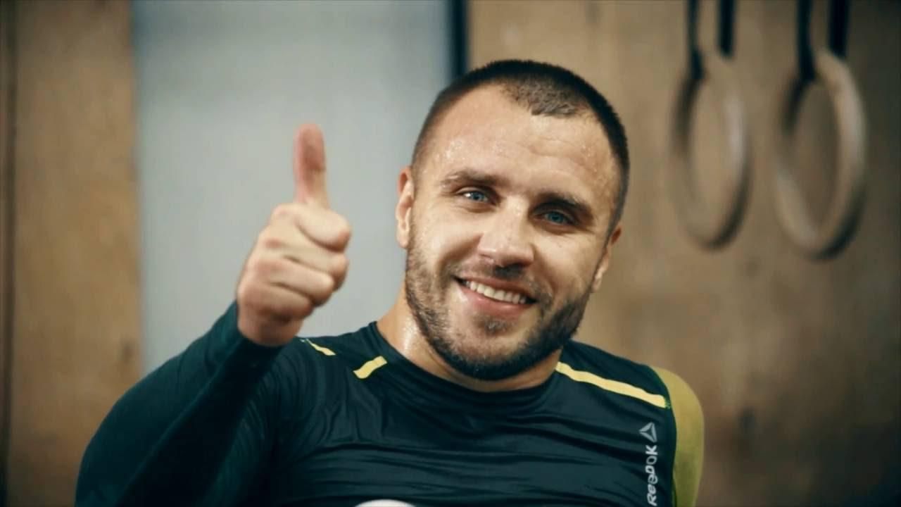 Бой украинца Бурсака с экс-чемпионом IBF не покажут в Украине Бой украинца Бурсака с экс-чемпионом IBF не покажут в Украине