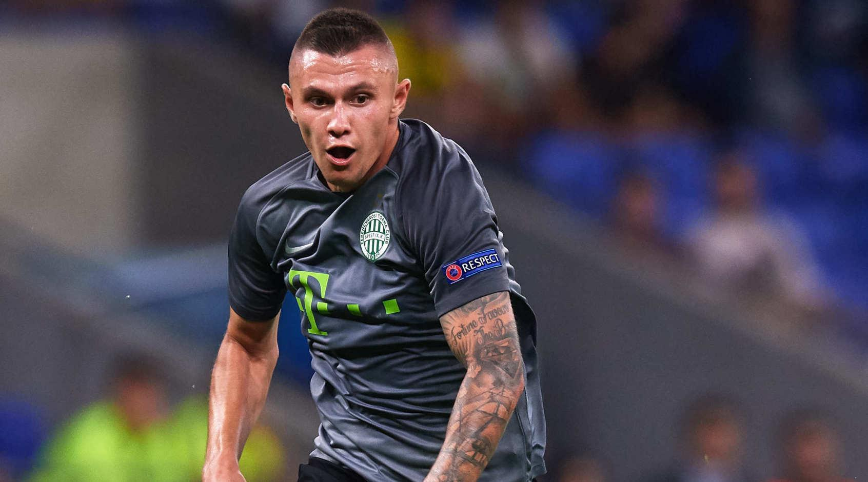 Украинец Зубков оформил дубль за "Ференцварош", но команда Реброва не победила: видео