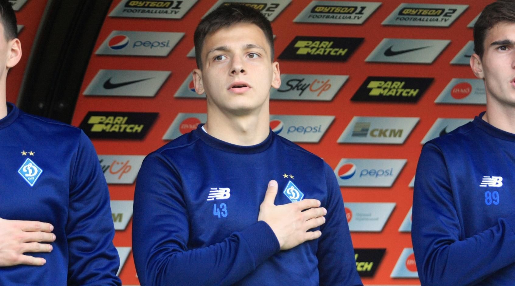 "Динамо" досрочно вернет нападающего из аренды из-за дисквалификации Беседина "Динамо" досрочно вернет нападающего из аренды из-за дисквалификации Беседина